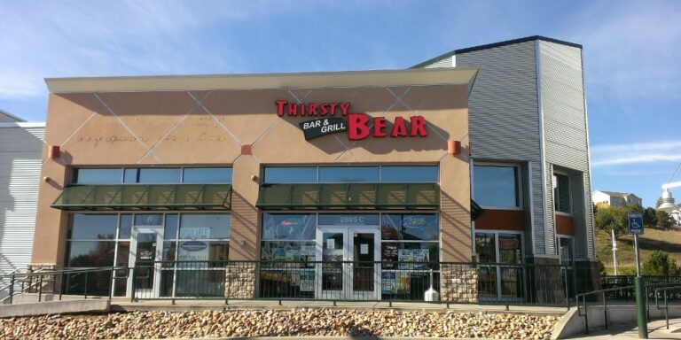 thirsty-bear-bar-grill-specials-lakewood-co-happy-hours
