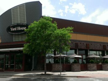 Yard House Lakewood