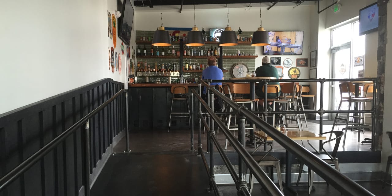 Denver Deep Dish Bar