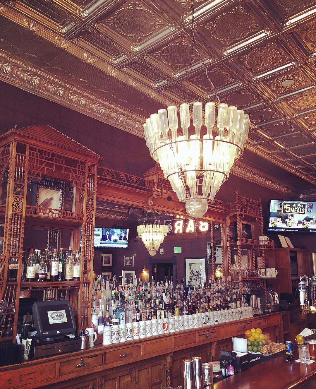 image of j-bar hotel jerome