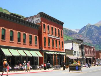 image of telluride downtown