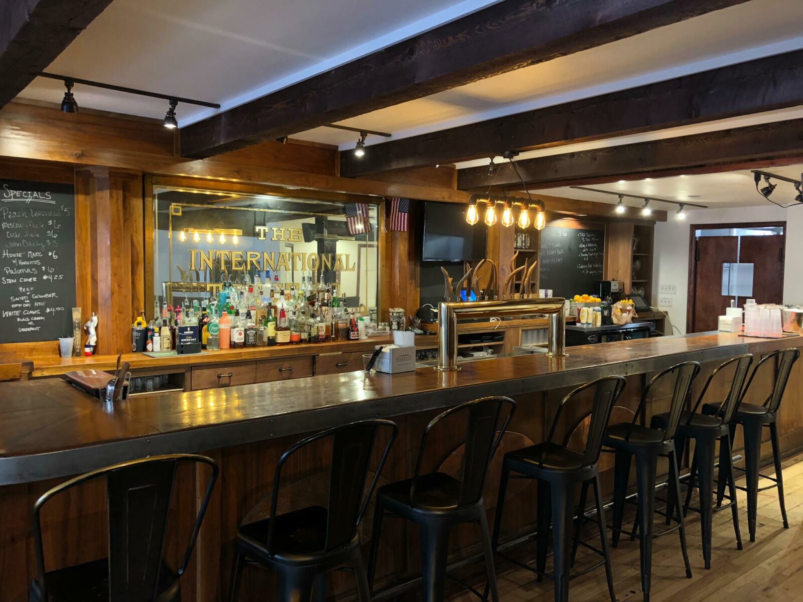 The Best Bars in Crested Butte, CO