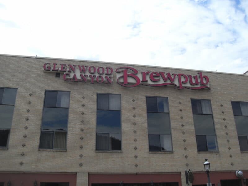 The Best Bars in Glenwood Springs, CO